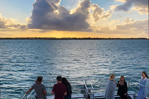 Sunset Twilight Cruise In Hervey Bay - Accommodation Asia 4