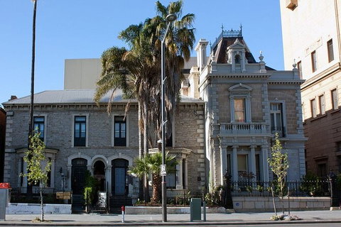 Departure Private Transfers: Adelaide To Adelaide Airport ADL In Business Car - Accommodation Asia 3