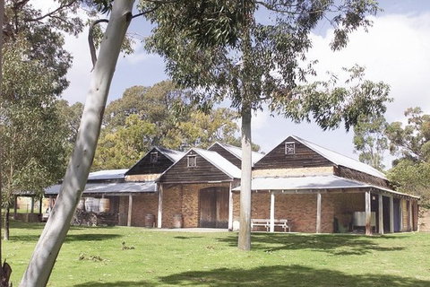 Wineries And Scenic Drive Full Day Tour - Accommodation Guide 4