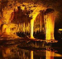 Lake Cave - Accommodation Guide