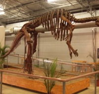 Australia's Dinosaur Trail - Accommodation Guide