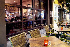 Quaff - Accommodation China 0