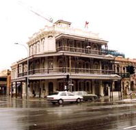Botanic Bar - Accommodation Asia