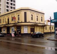 Lord Raglan Hotel - Accommodation Asia