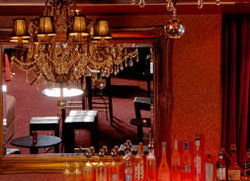 St James Hotel - Accommodation Guide 0
