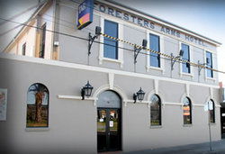 Castello's Foresters Arms Hotel - Accommodation Asia 0