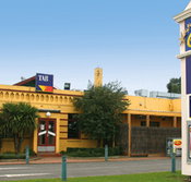 Castello's at Pakenham - Accommodation China