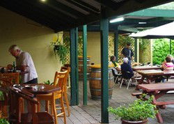 Bird In Hand Inn - Accommodation Asia 0