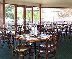 Oakbank Hotel - Accommodation Asia 1