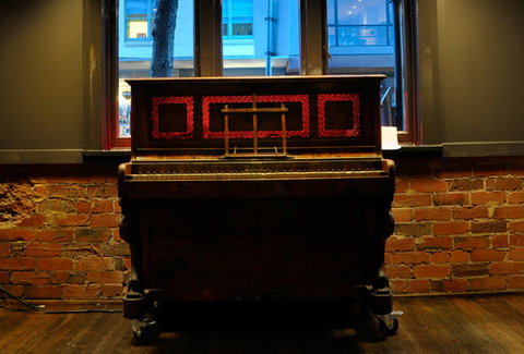 Barking Dog Wine Bar & Cafe - Accommodation China 2