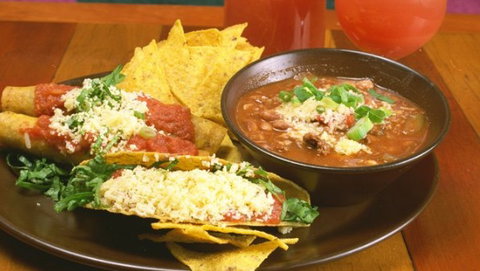 Montezuma's Caloundra - Accommodation Guide 2