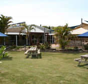 Moonee Beach Tavern - Accommodation Guide