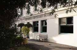O'Connells Centenary Hotel - Accommodation Asia 1