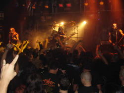 Black Betty's - Accommodation Asia 1