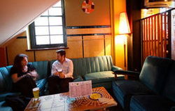 Darlo Bar - Accommodation China 1