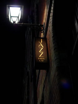 Paris Cat - Accommodation Asia 2