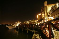 The Lucky Shag Waterfront Bar - Accommodation Asia 3