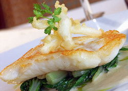 Spinnaker Restaurant And Bar - Accommodation China 3