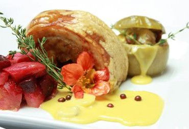 Charlie's - Accommodation Guide 2