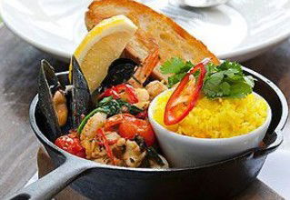 Bistro C Restaurant & Bar - Accommodation China 0
