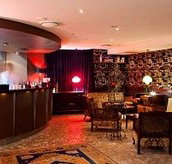 White Revolver - Accommodation Asia