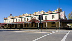 Soden's Australia Hotel - Accommodation Guide 1