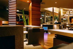 Pier Bar And Grill - Accommodation Asia 2