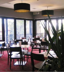 The Nags Head Hotel - Accommodation Guide 3