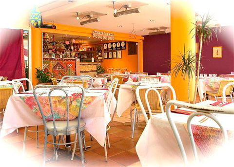 Greek Club - Accommodation Asia 1