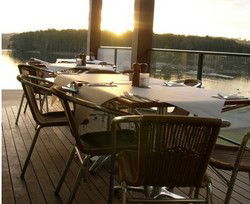 Blowfish Cafe - Accommodation Asia 0