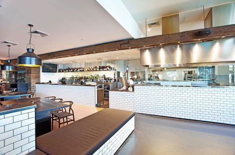 Kellys Bar And Grill (EST 1995) - Accommodation Asia 1