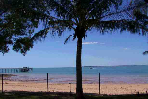 Mandorah Beach Hotel - Accommodation Guide 1