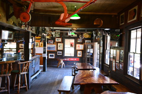 The Pub With No Beer - Accommodation China 1