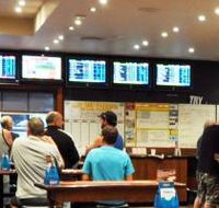 Central Park Tavern - Accommodation Guide