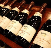 Empire Bay Cellars - Accommodation Asia