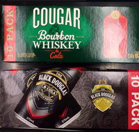 Charlies Liquor Barn - Accommodation China