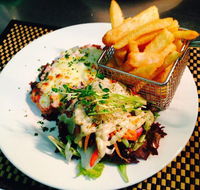 Raffles Hotel - Accommodation Guide