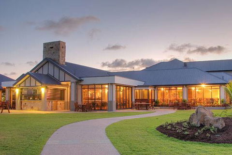 Harrigan’s Drift Inn - Accommodation Guide 2