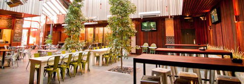 The Coach & Horses Hotel - Accommodation China 2