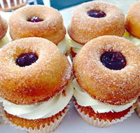 Heaven Leigh Cupcakes - Accommodation Guide