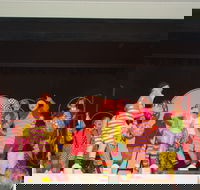 Crookwell Amateur Dramatic Society The Vicar of Dibley - Accommodation Guide