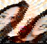 Julia Morris Im Not Even Joking - Accommodation Guide