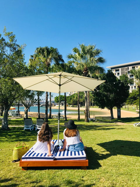 Waterfront Beach Club - Accommodation Guide 1