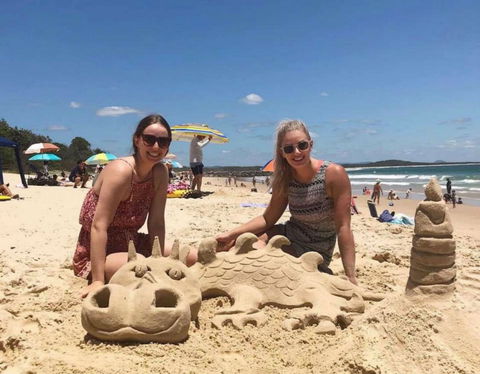 Learn To Build The Sandcastle Of Your Dreams - Accommodation China 1