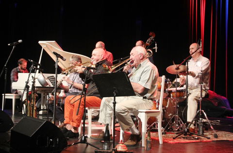 Noosa Jazz Party - Accommodation China 0