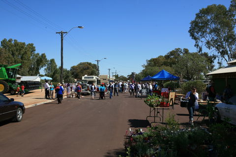 Nungarin Markets - Accommodation Asia 0
