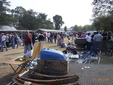 Wangaratta Swap Meet And Collectables Market - Accommodation China 0