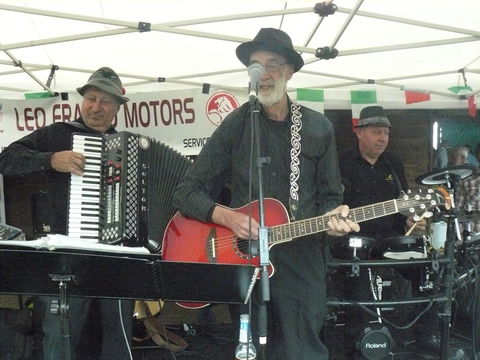 Festa Delle Salsicce (Festival Of The Sausage/ Griffith Salami Festival) - Accommodation Guide 1