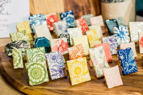 Hand Made Under The Stars - Twilight Market - Accommodation China 1