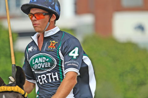 Land Rover Polo In The City - Accommodation Guide 1